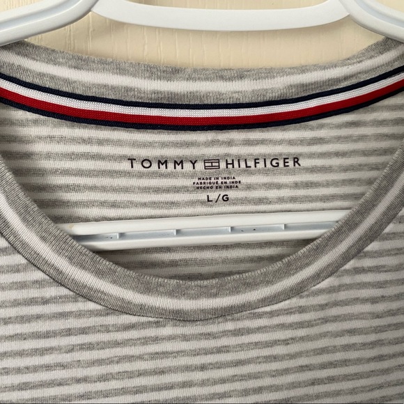 Tommy Hilfiger Striped T-shirt - Picture 3 of 4